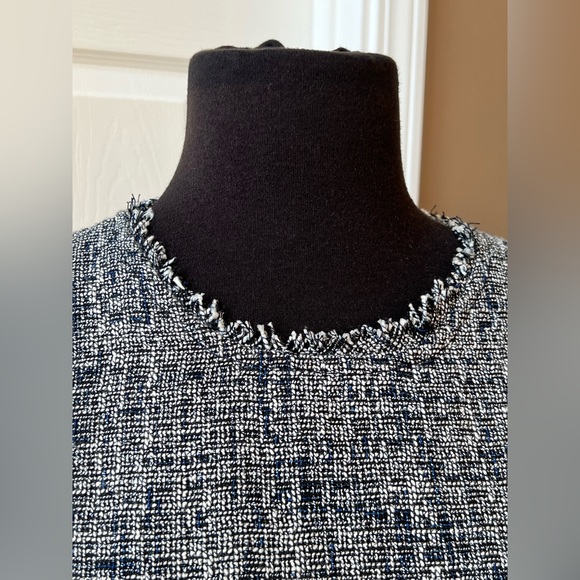 ⭐️ Banana Republic Tweed Fit and Flare Dress Size 4 - Picture 13 of 16